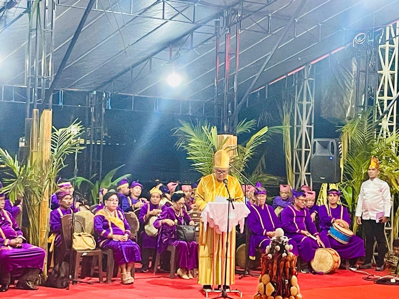  Adat Tulude di Sangihe