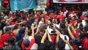 Terkesima Bertemu Langsung Siti Atikoh, Emak Salza: Cerdas dan Bersahaja