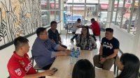 Moureen Maria Pongantung Sambut Rio Dondokambey di SS Cafe
