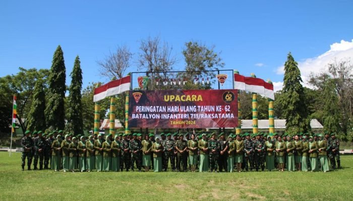 Yonif 711/Raksatama Laksanakan Upacara Peringatan Hari Ulang Tahun ke-62