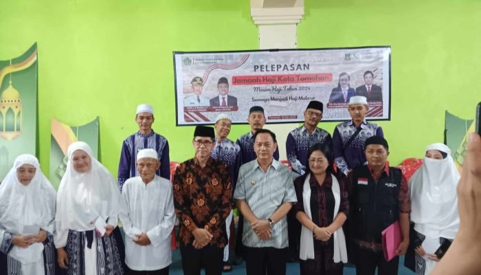Lepas 17 CJH, Caroll Senduk: Semoga Jadi Hajah dan Haji Mabrur