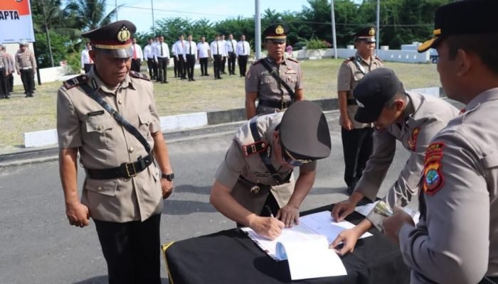 Kapolsek Manganitu Aprison Undap Jabat Kasat Narkoba Polres Sitaro