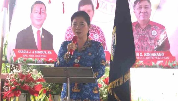 Jeand’arc Karundeng Hadiri Ibadah Hari Lansia Nasional dan HUT ke- 24 LLI Kota Tomohon