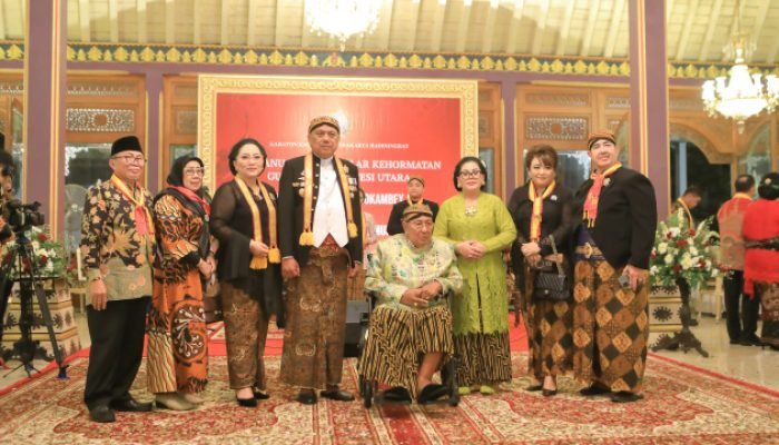 Alasan Keraton Solo Sematkan Gelar Kehormatan kepada Olly Dondokambey dan Rita Dondokambey-Tamuntuan