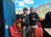 Perkuat Sinergi TNI-Polri di Perbatasan, Satgas Kewilayahan Yonif 715/Motuliato Silaturahmi ke Pos Brimob