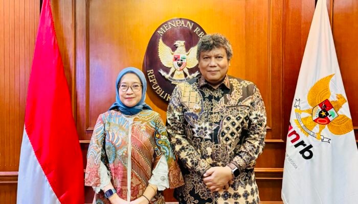 Pj Bupati Sangihe Temui Menteri PANRB. Dorong Reformasi Birokrasi dan Penyelesaian THL