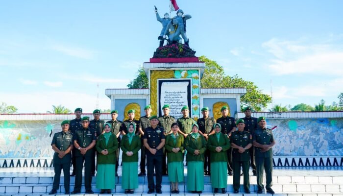 Pendam Merdeka Gelar Ziarah di TMP dan Anjangsana ke Panti Asuhan