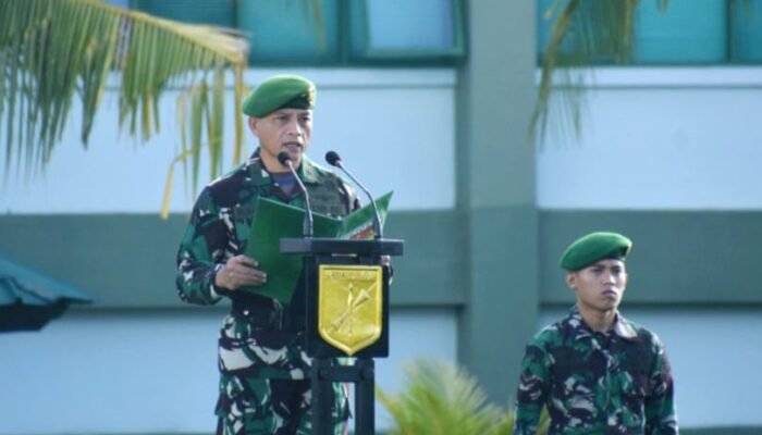 Irdam XIII/Merdeka Bacakan Amanat Panglima TNI Pada Upacara Bendera 17-an