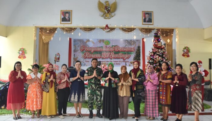 Persit Kartika Chandra Kirana Koorcabrem Santiago Hadiri Perayaan Natal di Wilayah Korem 131/Santiago