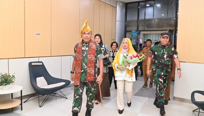 Kunker Pangdam Merdeka ke Sulawesi Tengah, Perkuat Sinergi TNI AD dan Pemerintah Daerah