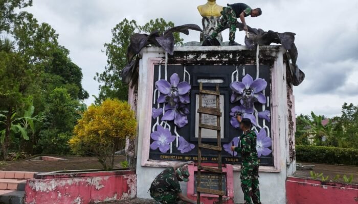 Prajurit Kikav 10/Manguni Setia Cakti Gelar Karya Bakti di TMP