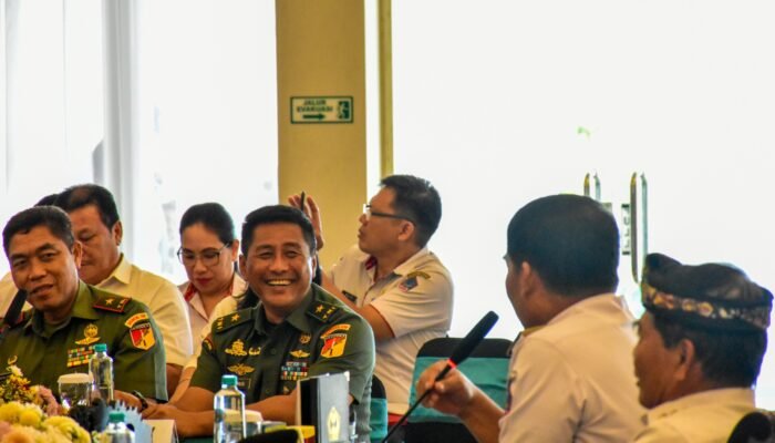 Kasdam XIII/Merdeka Hadiri Pertemuan Kerja Sama Pengembangan Industri Perikanan dan Kelautan di Provinsi Sulut dan Kaltara