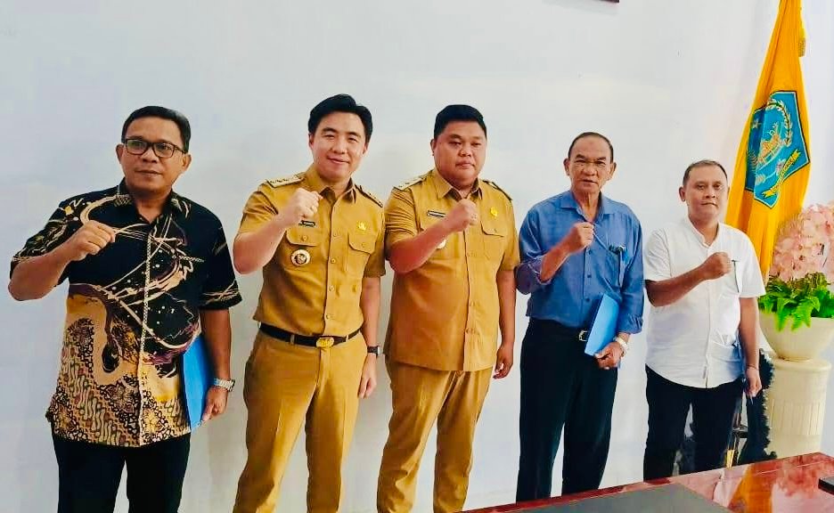 staf khusus