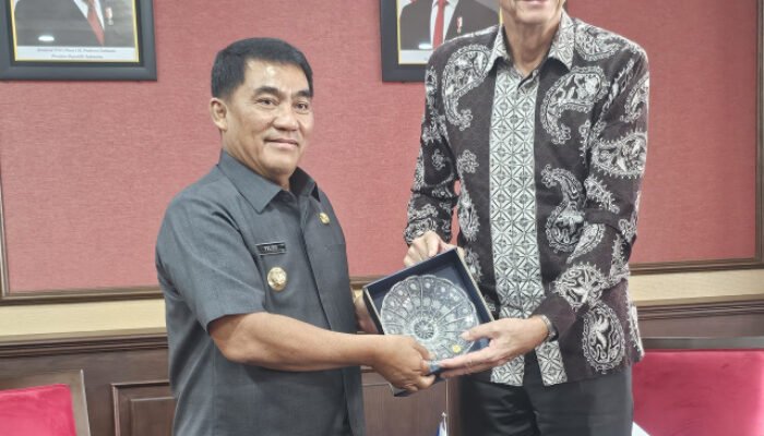 Niat Investasi di Sulut, Dubes Cheko Jaroslav Dolećek Disambut Langsung Gubernur Yulius Selvanus