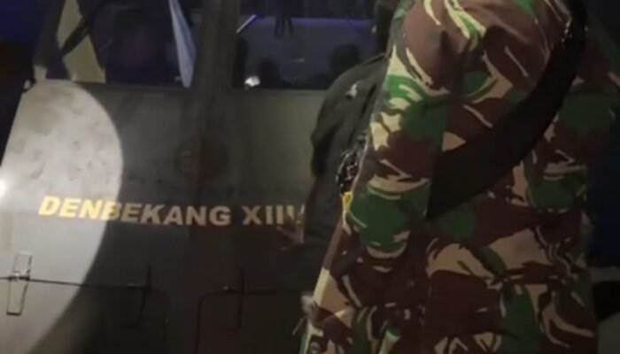 Kodam XIII/Merdeka Kirim Empat Unit RIB Evakuasi Korban KM Barcelona V yang Terbakar