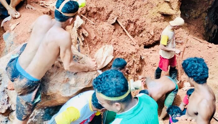 Dua Penambang Tertimbun Longsor di Lokasi Tambang Bowone