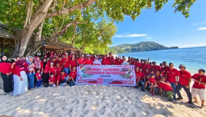Menjaga Silaturahmi Keluarga Besar Bekangdam XIII/Merdeka Menggelar Family Gathering