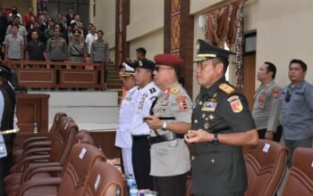 Danrem 131/Santiago Hadiri Rapat Paripurna DPRD Sulut Dengarkan Pidato Kenegaraan  Presiden RI