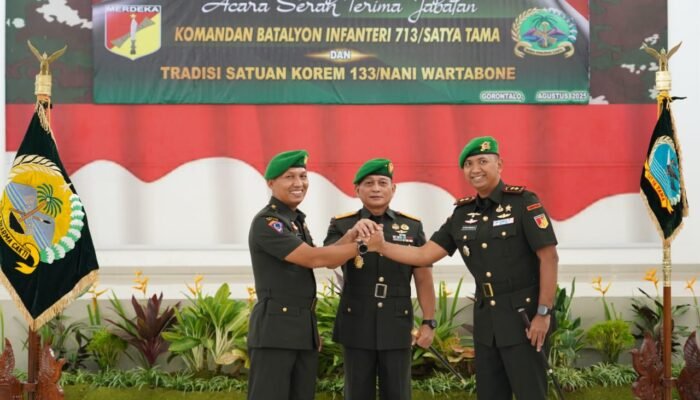 Danrem Nani Wartabone Pimpin Sertijab Danyonif 713/Satya Tama