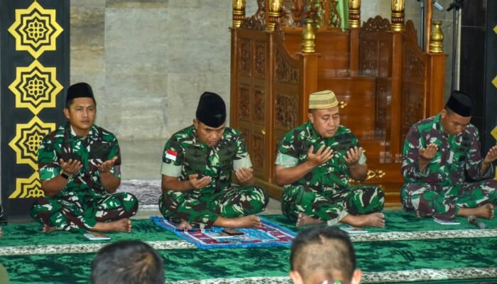 Pangdam Merdeka Pimpin Doa bersama Prajurit Mohon Perlindungan dan Keselamatan Bangsa