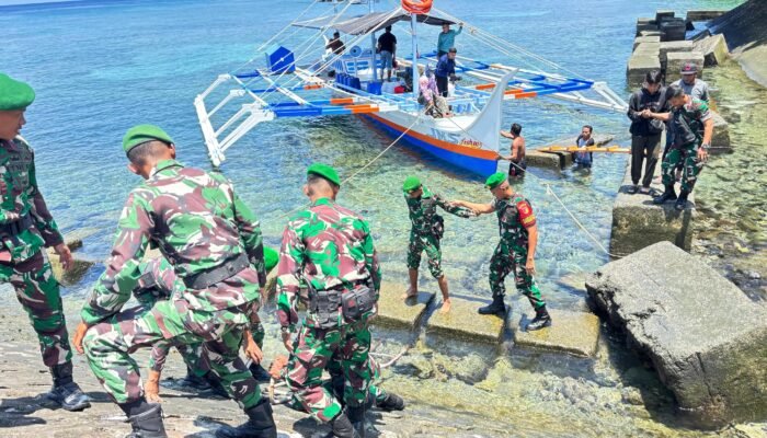 Dandim 1301/Sangihe Tinjau Pos Kawaluso, Beri Pengarahan kepada Anggota Satgas Pamputer