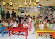 Pangdam dan Ketua Yayasan Kartika Jaya Cabang Merdeka Kunjungi TK Kartika Jaya XXI-6 di Manado