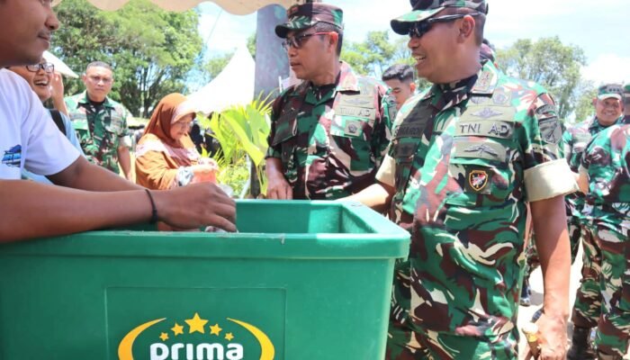 Danrem Santiago Hadiri Baksos dan Bazar Murah di Manado