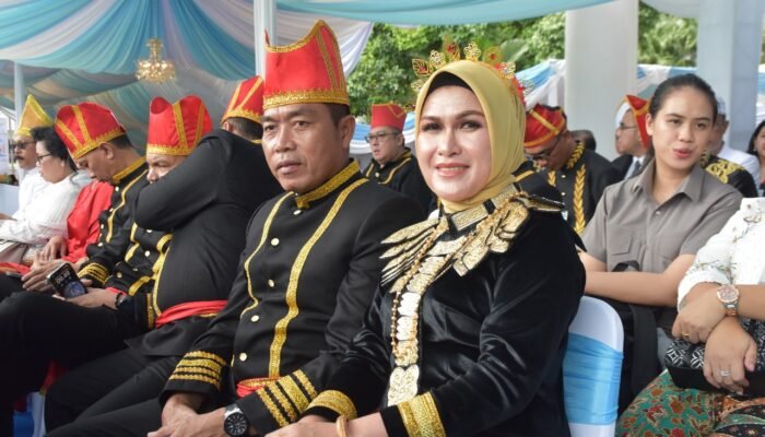 Danrem Didampingi Ketua Persit KCK Koorcabrem Santiago Hadiri Peringatan HUT ke-61 Provinsi Sulut