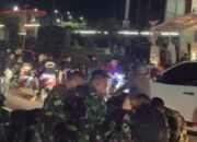 Prajurit Kodam XIII/Merdeka Gotong Royong Bersihkan Sampah Berserakan Usai Amankan Demo