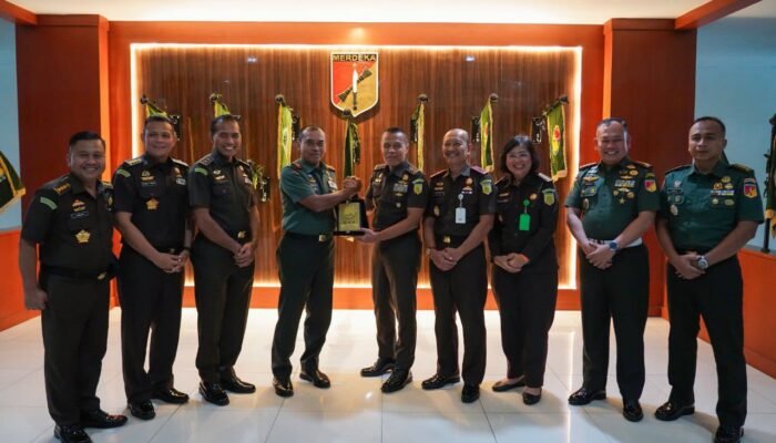 Jampidmil Sambangi Kodam Merdeka