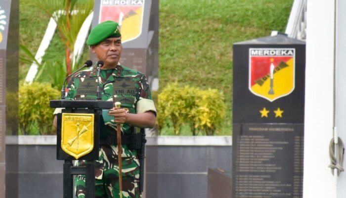 Pangdam XIII/Merdeka Pimpin Upacara Peringatan Hari Sumpah Pemuda ke-97 Tahun 2025 di Manado