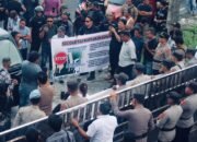 Aksi Solidaritas Wartawan Sangihe di Kantor PSDKP Tahuna di Kawal Ketat Pihak Kepolisian dan TNI