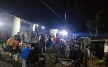 Gelapnya Malam, Satgas TMMD ke-126 Kodim 1315/KG Tak Menyurutkan Semangat Kerja Lembur