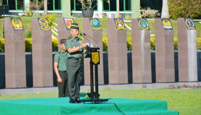 Bacakan Amanat Kasad, Kapoksahli Pangdam XIII/Merdeka Tekankan Disiplin dan Kinerja