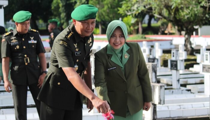 Jelang HUT ke-80 Komlekad, Komlekdam XIII/Merdeka Gelar Ziarah dan Anjangsana ke Rumah Warakawuri