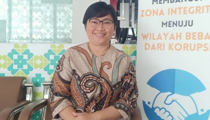 Poltekkes Kemenkes Manado Bangga Kezia Rambing Sabet Wakil II Wulan Minahasa 2025