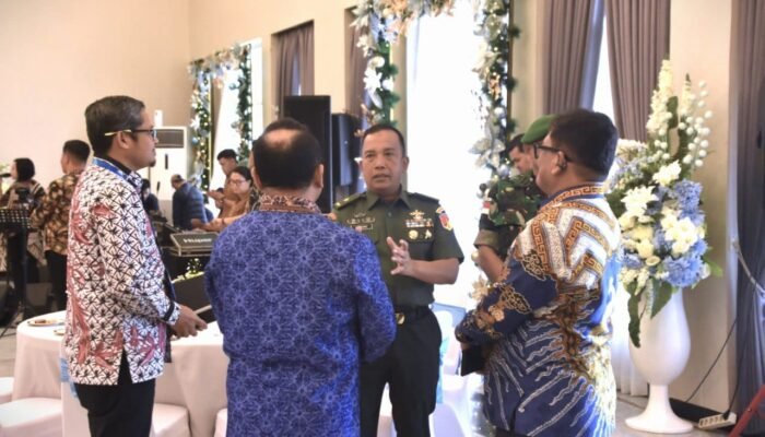 Kapoksahli Pangdam XIII/Merdeka Dukung Peresmian Peningkatan Layanan Kelistrikan 24 Jam di Sulawesi Utara