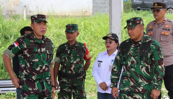 Dandim 1310/Bitung Dampingi Danrem 131/Santiago Tinjau Progres Pembangunan KDKMP