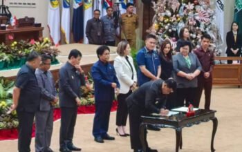 DPRD Sulut Sahkan Dua Ranperda Jadi Perda