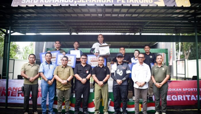 Mantapkan Sinergitas, Pangdam XIII/Merdeka Gelar Silaturahmi dan Menembak Bersama Forkopimda Sulut