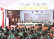 Pangdam XIII/Merdeka dan Ketua Persit KCK Daerah XIII/Merdeka Kunjungan ke Batalyon Infanteri 713/Satya Tama