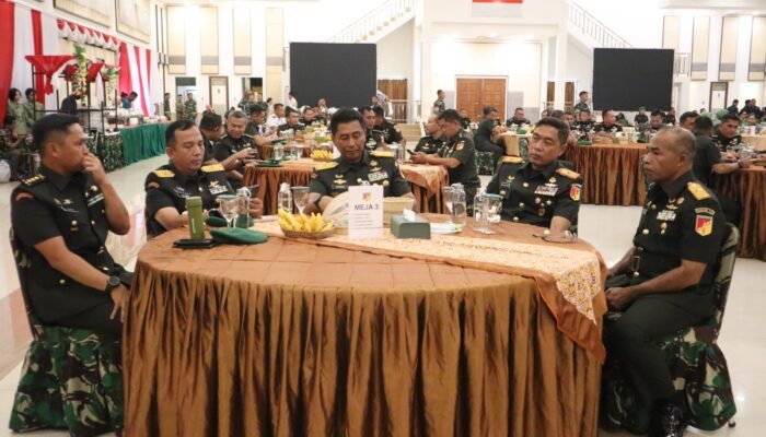 Danrindam XIII/Merdeka Hadiri Acara Tradisi dan Sertijab Pejabat Kodam XIII/Merdeka