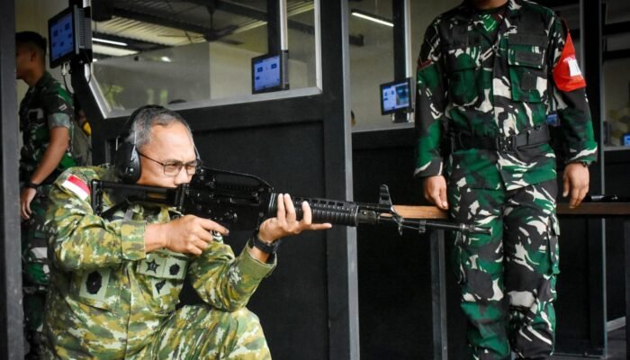 Pangdam XIII/Merdeka Tinjau Fasilitas Menembak Modern di Yonzipur 19/YKN