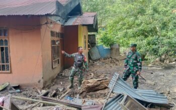 Terjun Langsung ke Lokasi Bencana, Dandim 1301/Sangihe Tinjau Perkembangan dan Cek Rumah Warga Terdampak