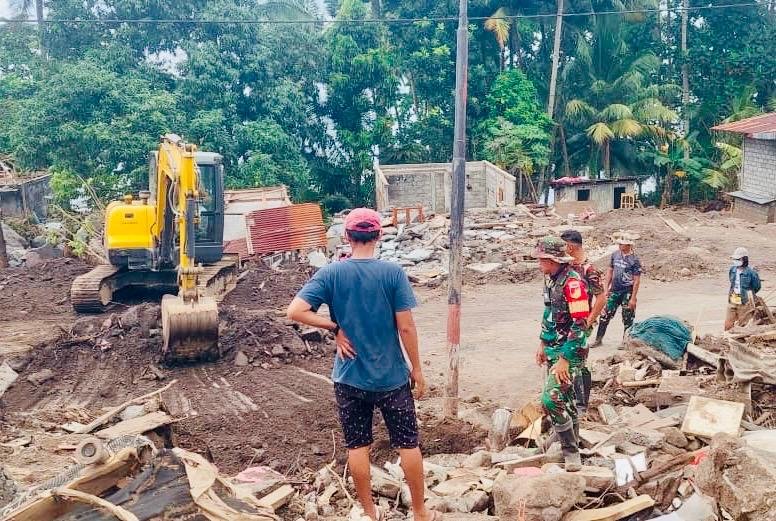 Babinsa 1301-02/Siau