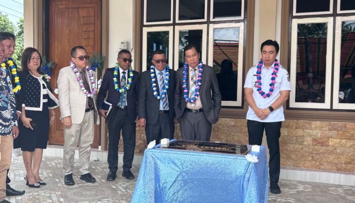 Bupati Michael Thungari Hadiri Peresmian dan Pentahbisan Gereja GMAHK Jemaat Aha Patung