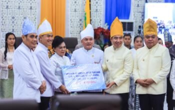 Pemkab Sangihe Salurkan Bantuan Rp100 Juta untuk Korban Banjir Bandang di Sitaro