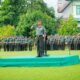 Asisten Perencanaan Kodam XIII/Merdeka Pimpin Upacara Bendera Mingguan Rutin Hari Senin