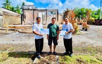 Dukcapil Sangihe Terbitkan Ulang Dokumen Korban Kebakaran di Santiago