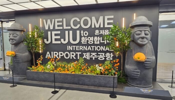 Patung Dol Hareubang, “Kakek Batu” Penjaga Pulau Jeju